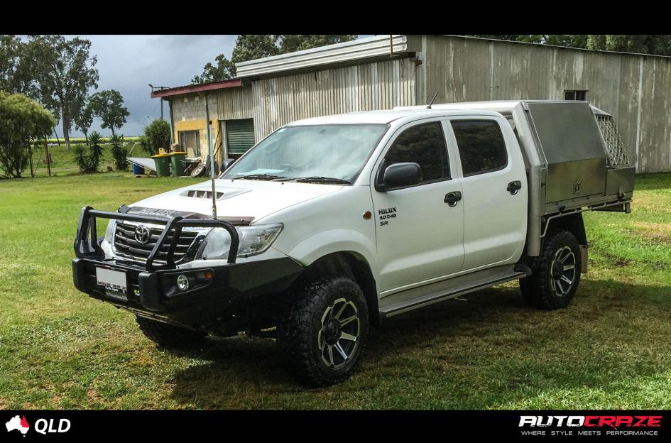 TOYOTA HILUX N70 4WD T05 SATIN BLACK MACHINED FACE